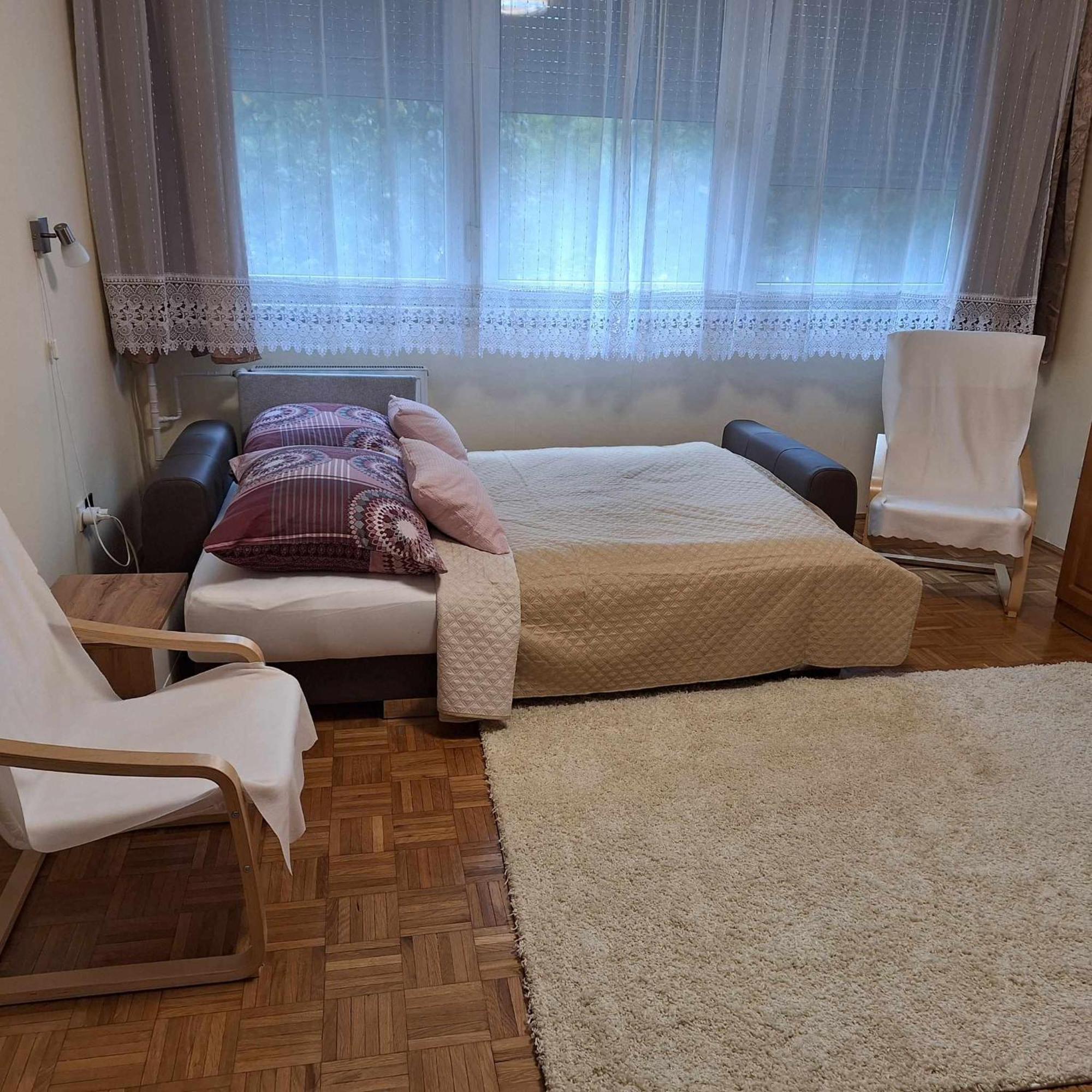 Gvadanyi Rezidencia Appartement Boedapest Buitenkant foto